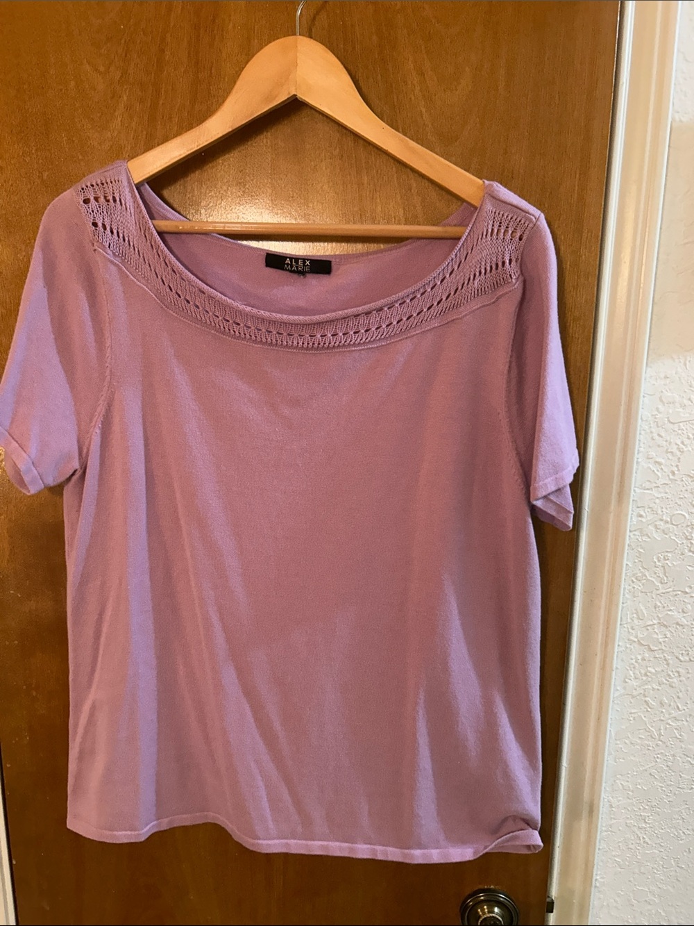 Alex Marie Lavender Knit Scoop-Neck Short Sleeve Top with Crochet Trim. L